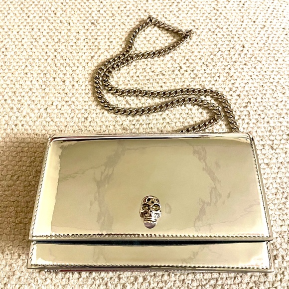 Metallic Silver Skull Shoulder Bag - Picture 7 of 16